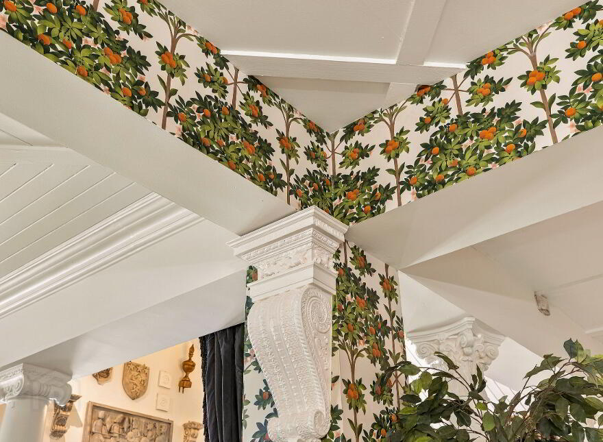 The Thatch, Traditional Bar & Restaurant, Killenard, R32NNP8