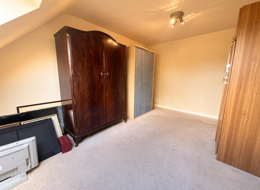 1 Cherry Valley, Enniskillen, BT74 6FG