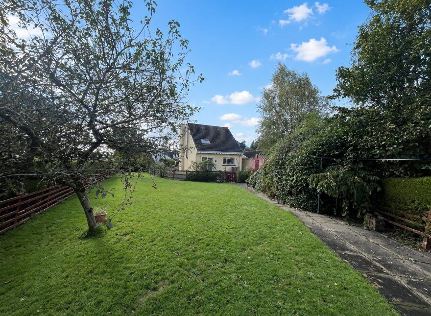 1 Cherry Valley, Enniskillen, BT74 6FG
