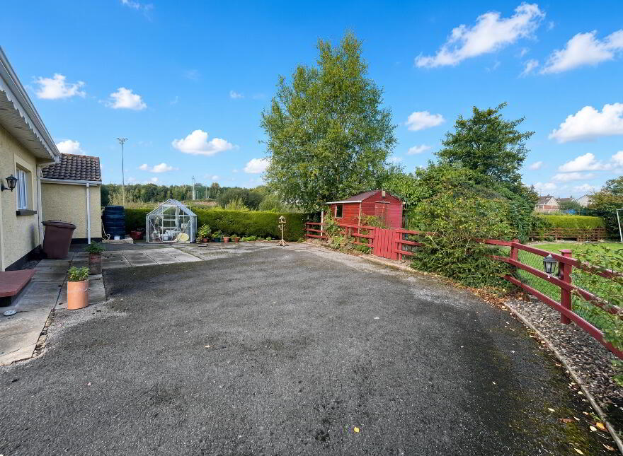 1 Cherry Valley, Enniskillen, BT74 6FG