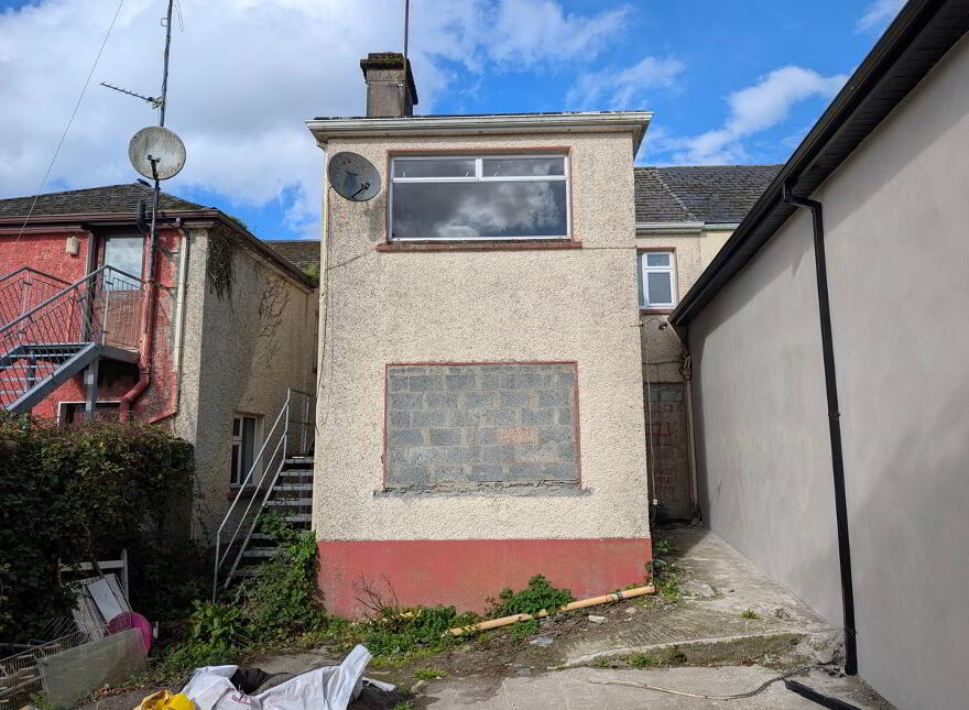 Main Street, Carrigallen, H12E2D6