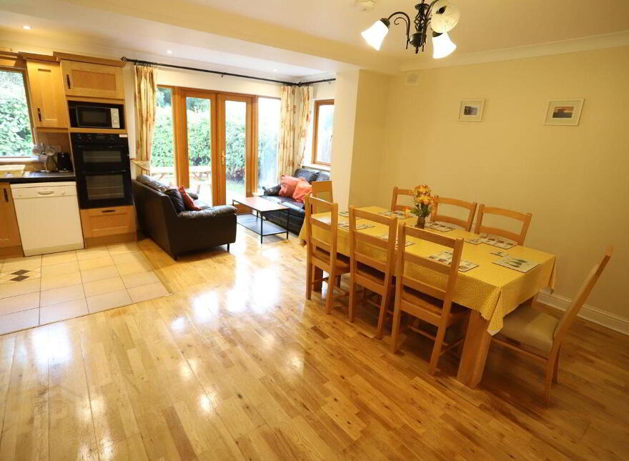 1 Burren Dale, Kinvara, Kinvara, H91C6HP