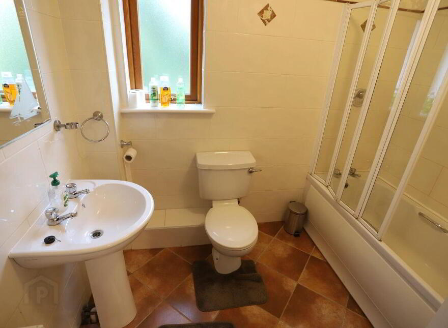 1 Burren Dale, Kinvara, Kinvara, H91C6HP