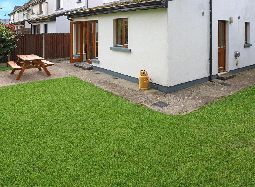 1 Burren Dale, Kinvara, Kinvara, H91C6HP