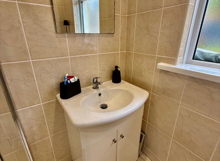 27 Cairn Gardens, Crumlin, BT29 4UZ