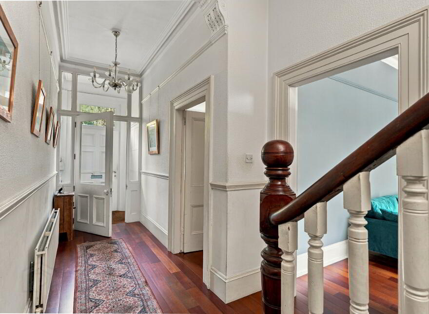 Southpark Villa, 29 Park Road, Belfast, BT7 2FX