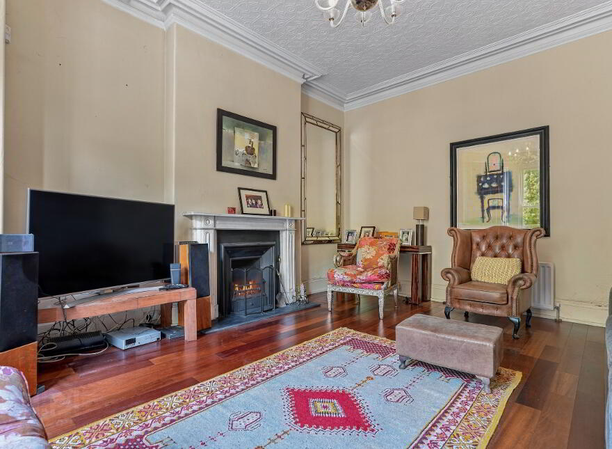 Southpark Villa, 29 Park Road, Belfast, BT7 2FX