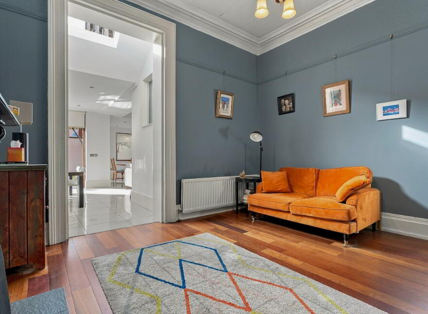 Southpark Villa, 29 Park Road, Belfast, BT7 2FX