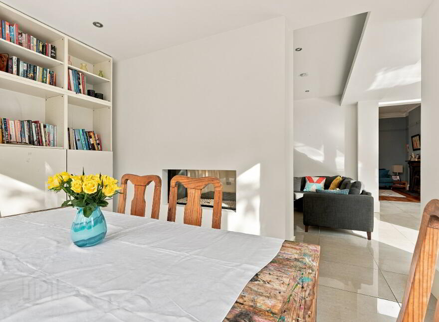 Southpark Villa, 29 Park Road, Belfast, BT7 2FX