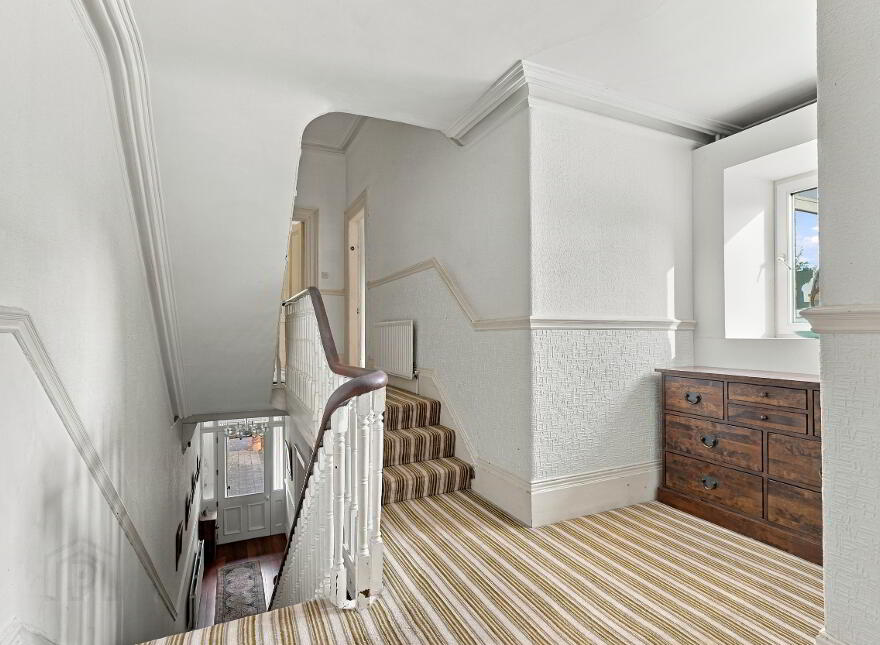 Southpark Villa, 29 Park Road, Belfast, BT7 2FX