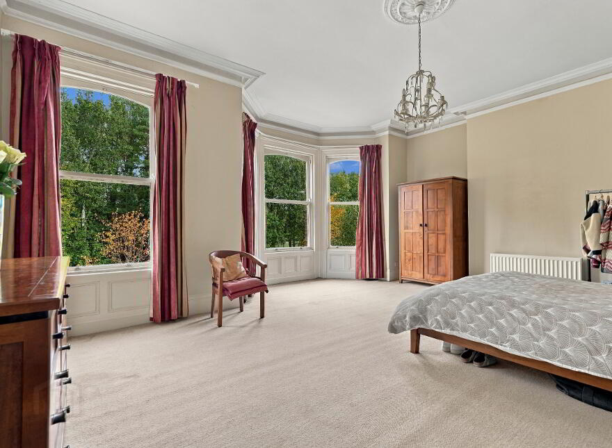 Southpark Villa, 29 Park Road, Belfast, BT7 2FX