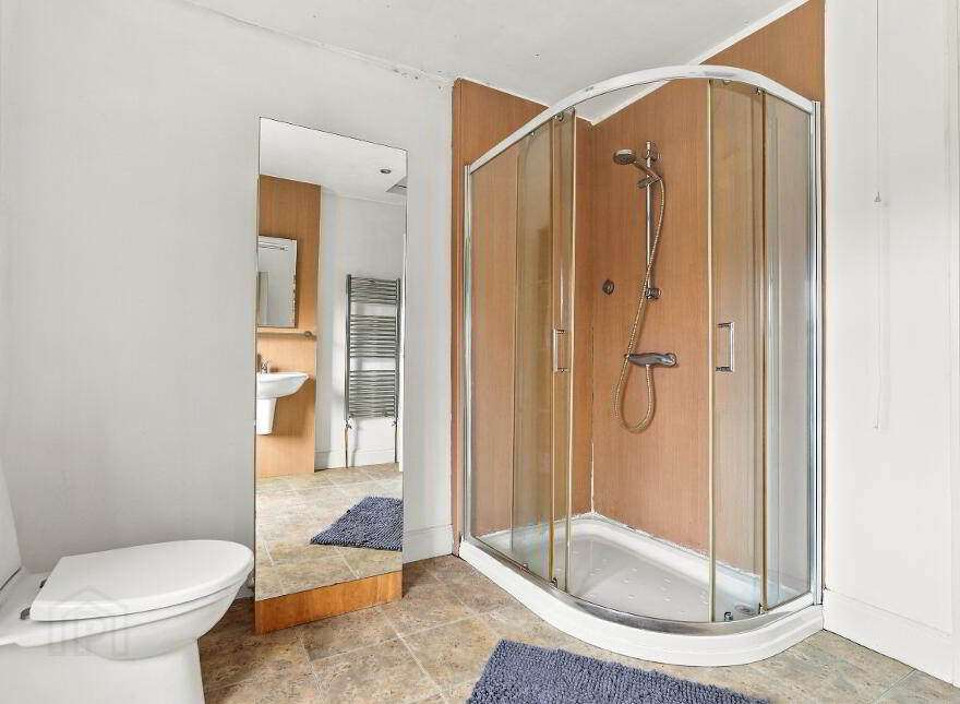 Southpark Villa, 29 Park Road, Belfast, BT7 2FX