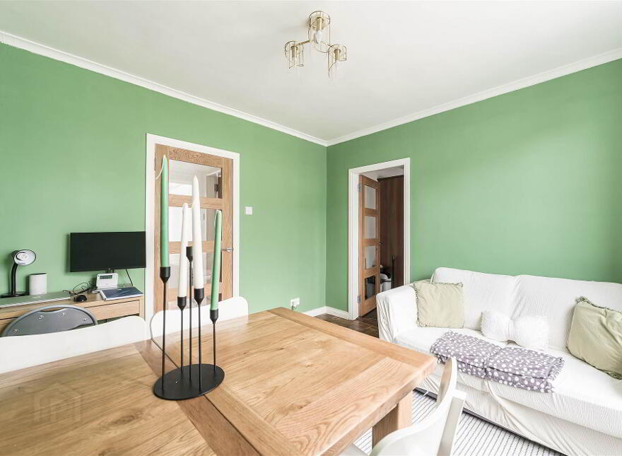 7 Warren Park Gardens, Lisburn, BT28 1HH