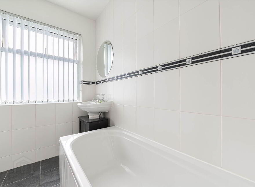 7 Warren Park Gardens, Lisburn, BT28 1HH