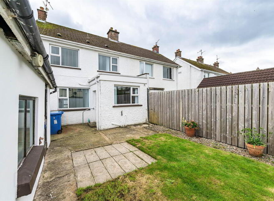 7 Warren Park Gardens, Lisburn, BT28 1HH
