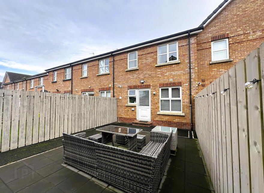 16 Bann Meadows, Ballymoney, BT53 7RL
