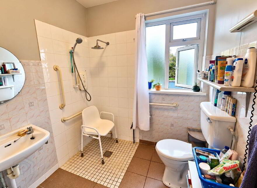 Cloonshanville, Frenchpark, Castlerea, F45X820