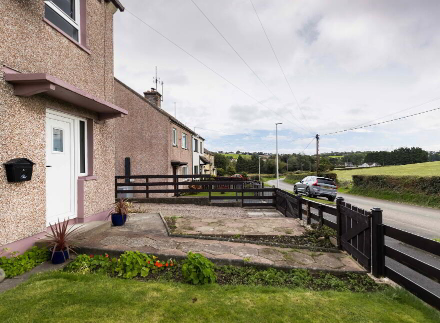 5 Lisnafiffy Terrace, Glassestown Road, Banbridge, BT32 3UB