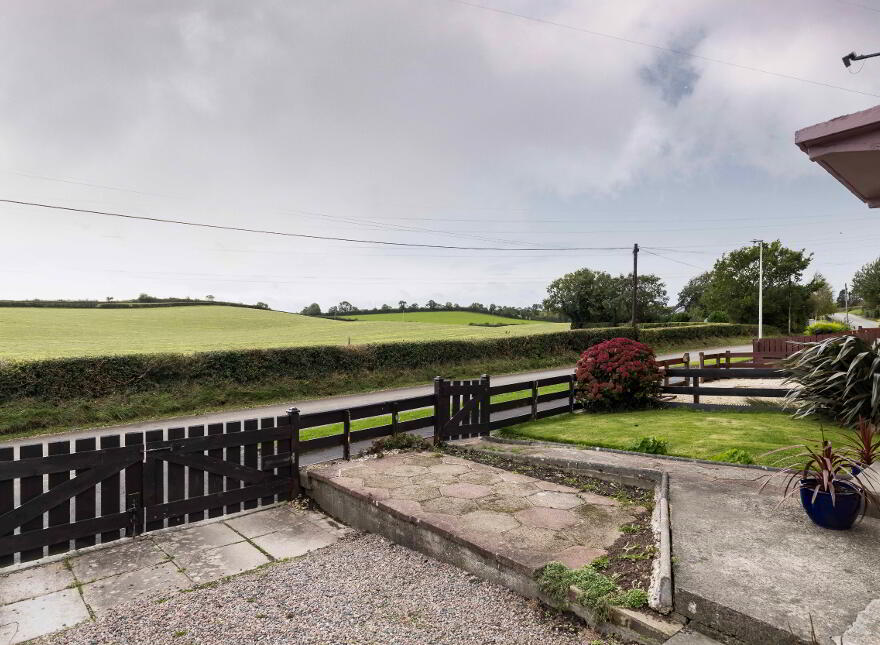 5 Lisnafiffy Terrace, Glassestown Road, Banbridge, BT32 3UB