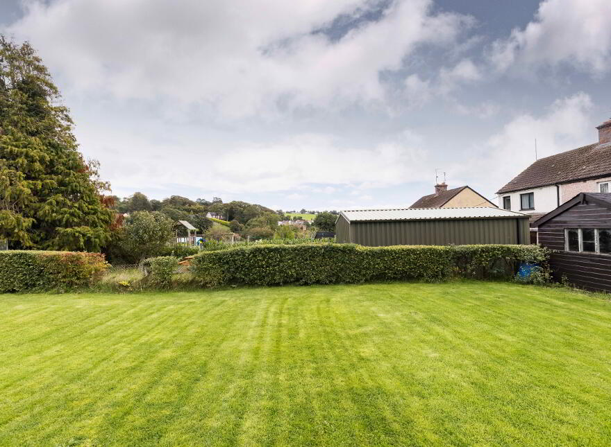 5 Lisnafiffy Terrace, Glassestown Road, Banbridge, BT32 3UB