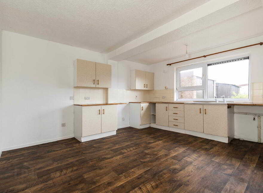 5 Lisnafiffy Terrace, Glassestown Road, Banbridge, BT32 3UB