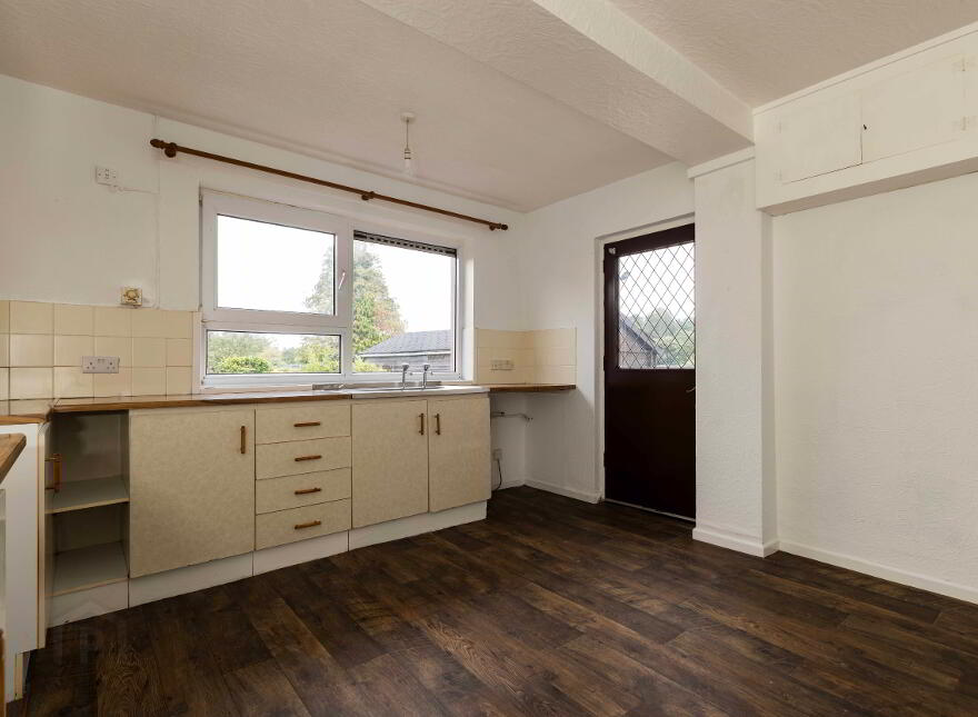 5 Lisnafiffy Terrace, Glassestown Road, Banbridge, BT32 3UB