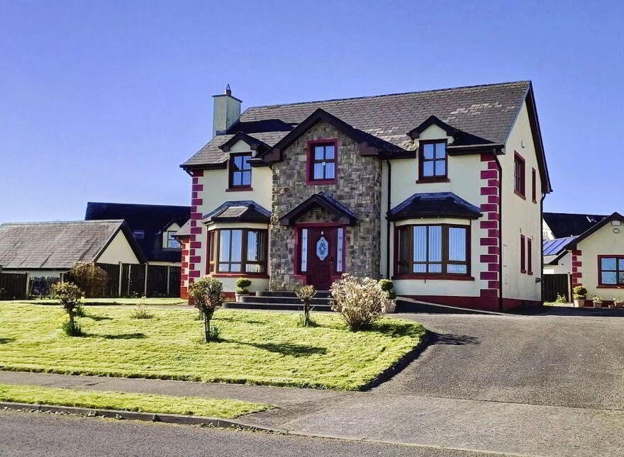 1 Lake View, Lough Gowna, Lough Gowna, H12VX98