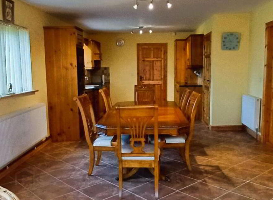 1 Lake View, Lough Gowna, Lough Gowna, H12VX98
