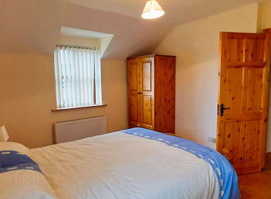 1 Lake View, Lough Gowna, Lough Gowna, H12VX98