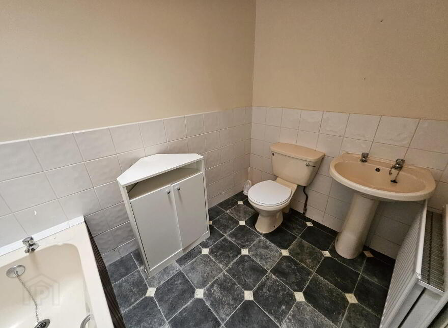 73 Albert Road, Carrickfergus, BT38 8AD