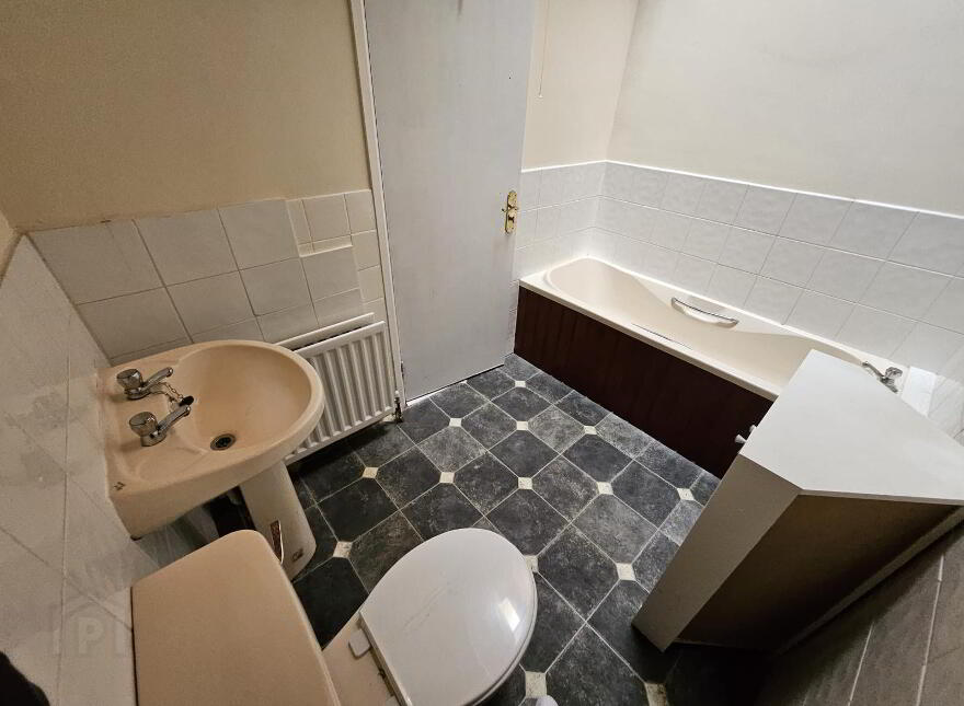 73 Albert Road, Carrickfergus, BT38 8AD