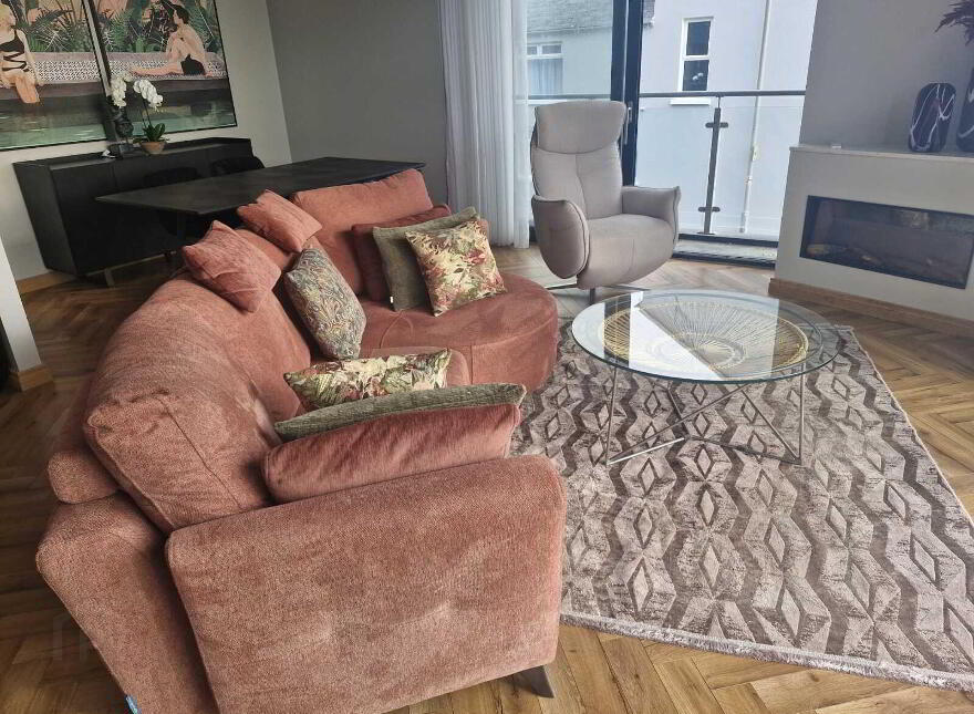 Apt 1, 13 Seaview, Warrenpoint, BT34 3NJ