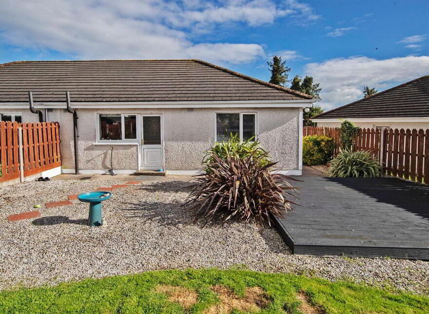 33 Willowbrook, Tallow, P51H276