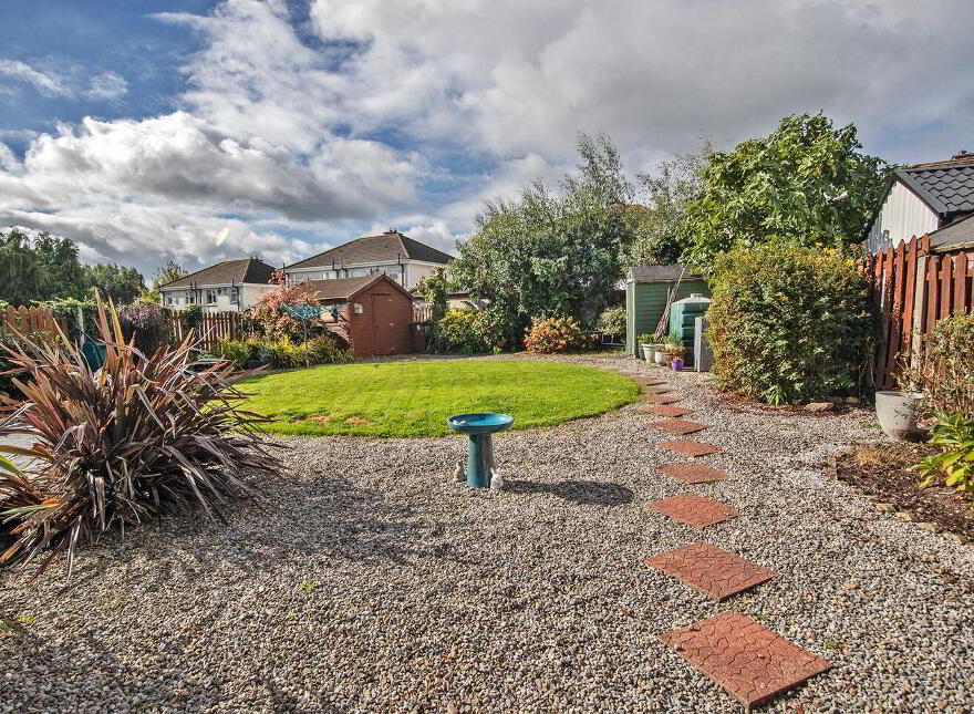 33 Willowbrook, Tallow, P51H276