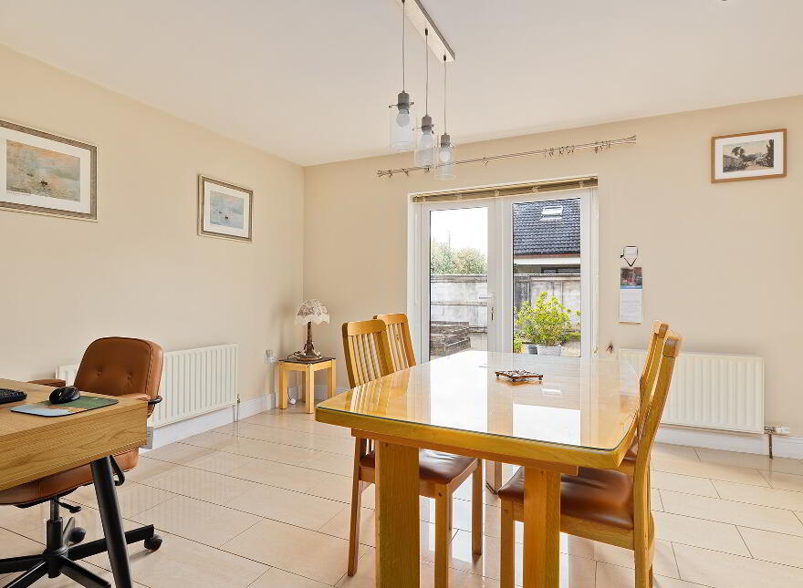 Thornberry Lodge, Lucan, K78EV91