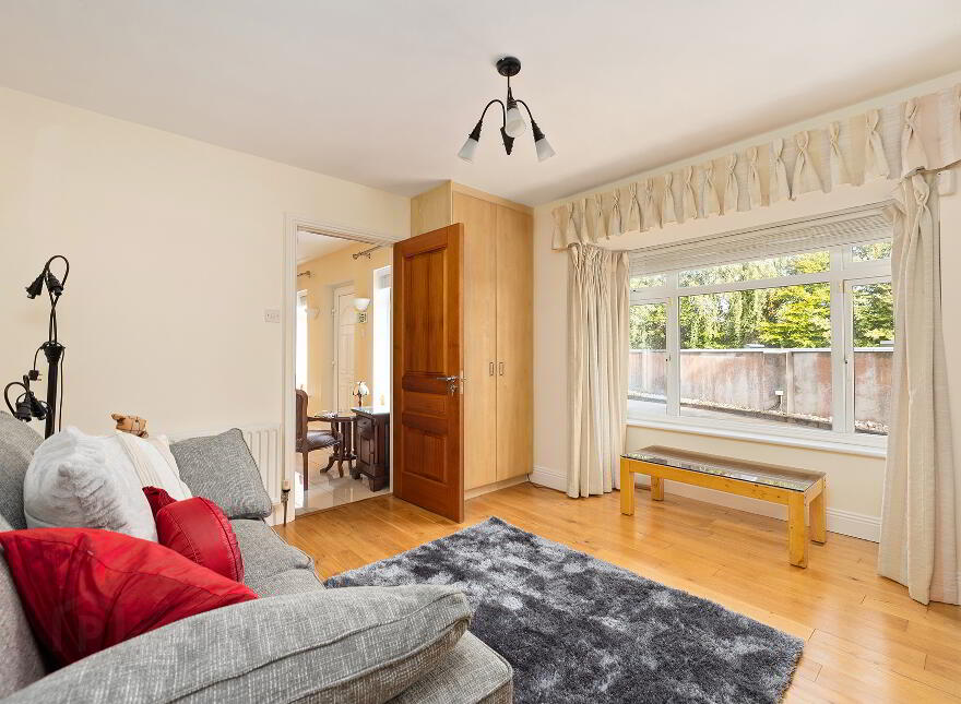 Thornberry Lodge, Lucan, K78EV91