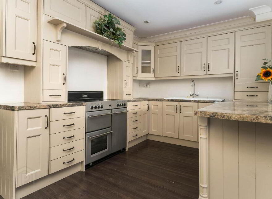 145 St Johns Crescent, Clondalkin, Clondalkin, D22