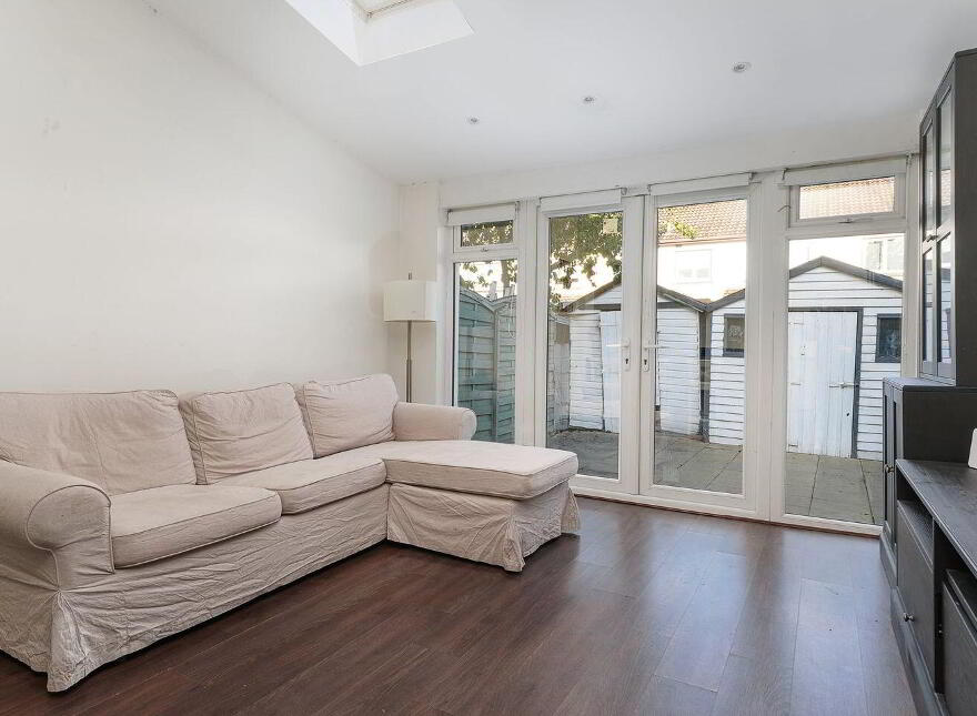 145 St Johns Crescent, Clondalkin, Clondalkin, D22