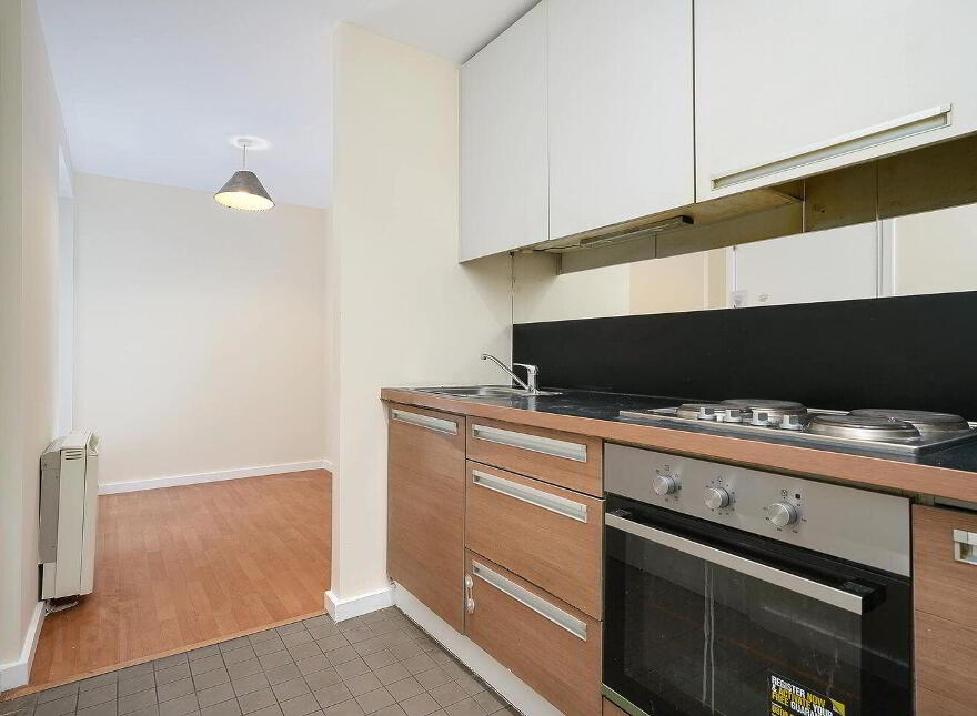 14 Lock Keepers Walk, Royal Canal Park, Dublin 15, D15