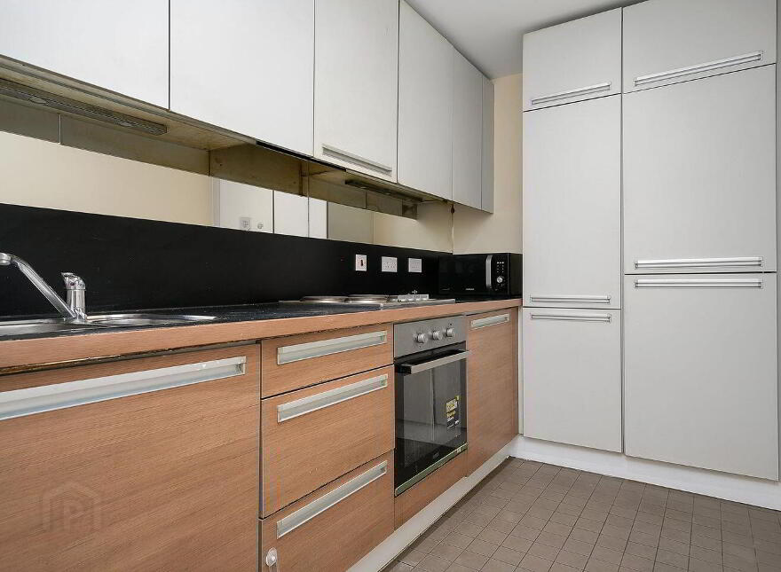 14 Lock Keepers Walk, Royal Canal Park, Dublin 15, D15
