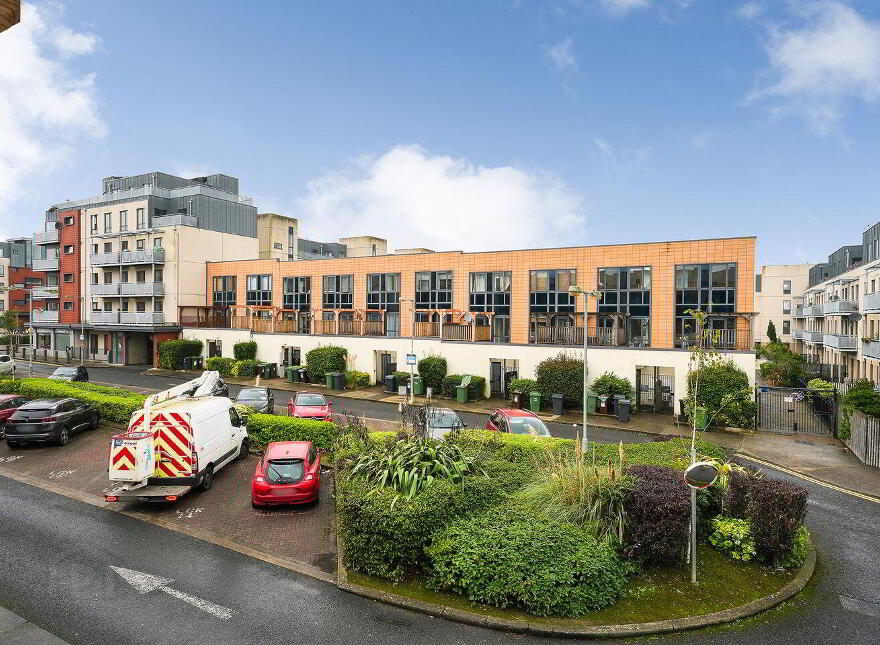14 Lock Keepers Walk, Royal Canal Park, Dublin 15, D15