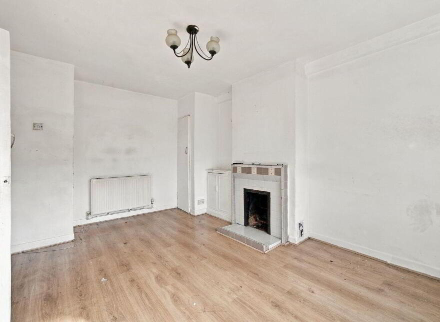 100 Claddagh Road, Ballyfermot, D10X650