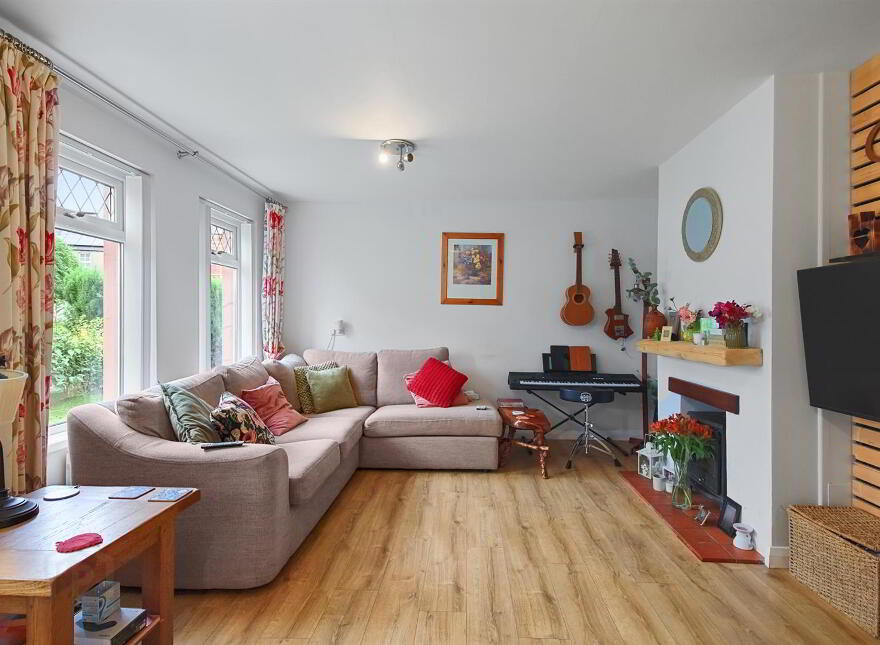 2 Hillside Park, Comber, Newtownards, BT23 5SN