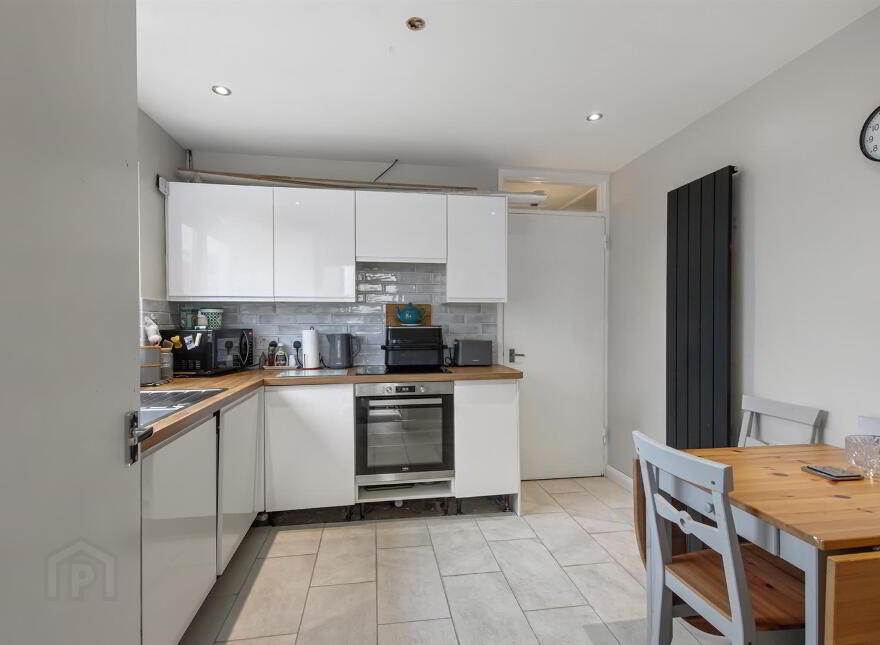 2 Hillside Park, Comber, Newtownards, BT23 5SN