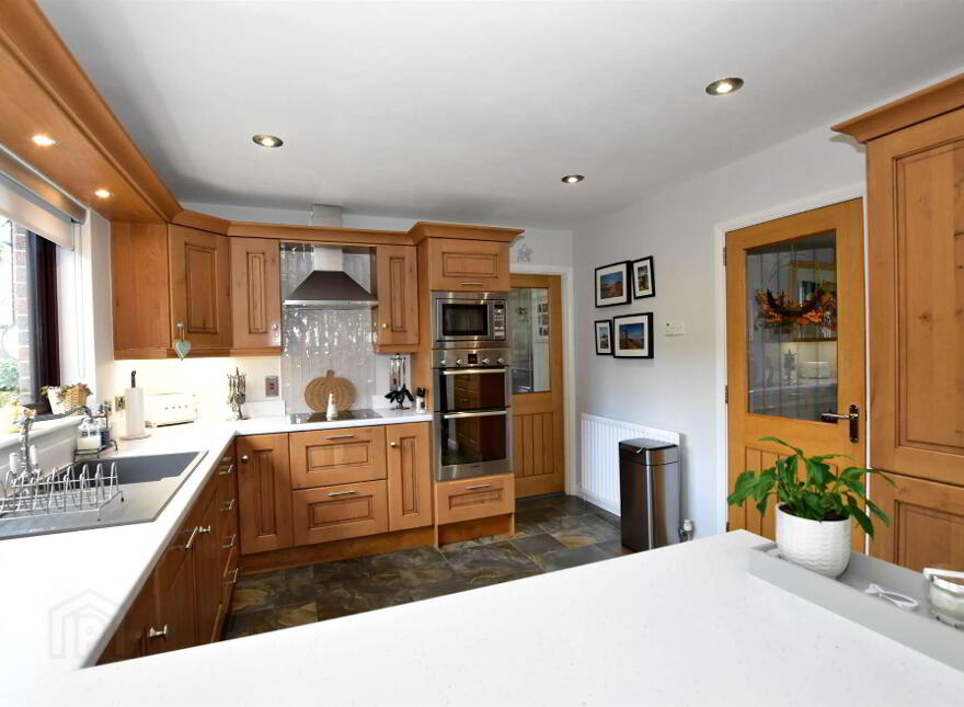 3 Newtown Gardens, Newtownards, BT23 7GN