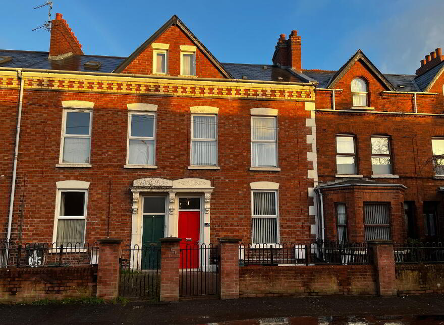 Apt 2, 43 Sunnyside Street, Ormeau, Belfast, BT7 3EX photo