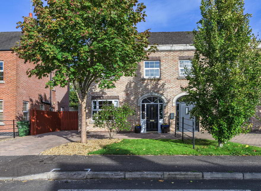 77 Glebe Gardens, Moira, BT67 0TU