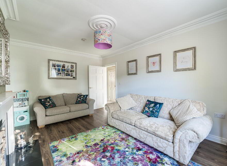 77 Glebe Gardens, Moira, BT67 0TU