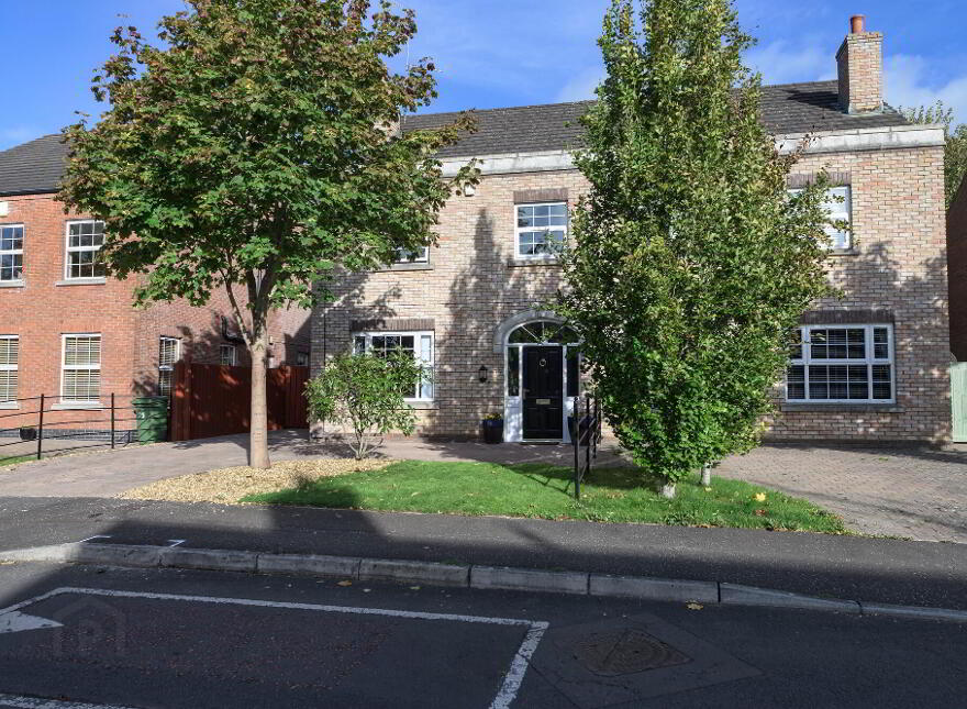 77 Glebe Gardens, Moira, BT67 0TU