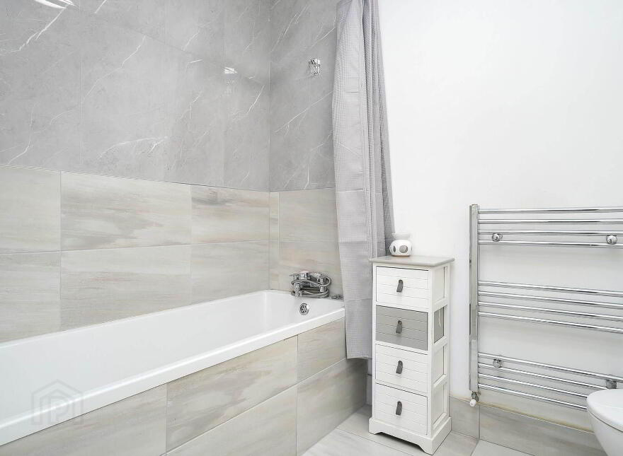3 Hawthorn House, The Walk, Carrickmines Green, Carrickmines, Dublin, D18YD42